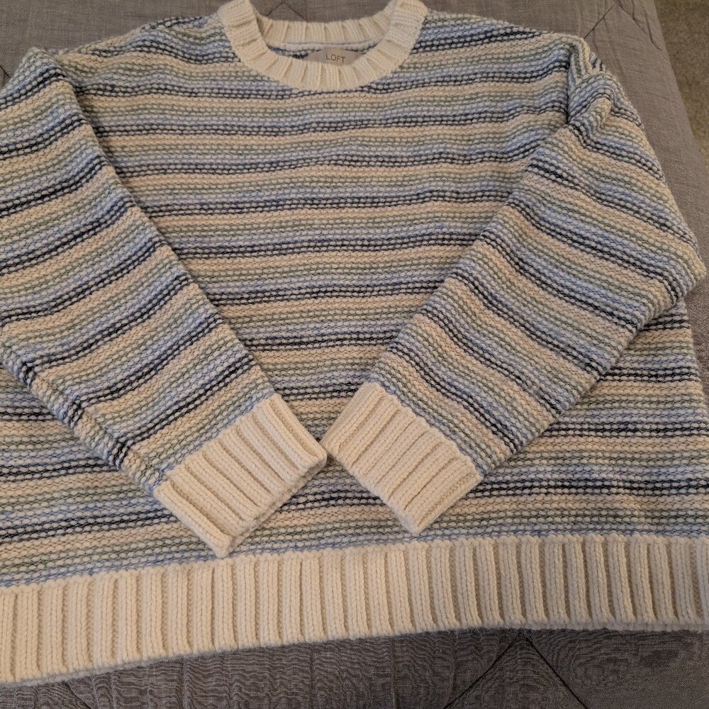 Like New! Loft Multistripe Sweater!